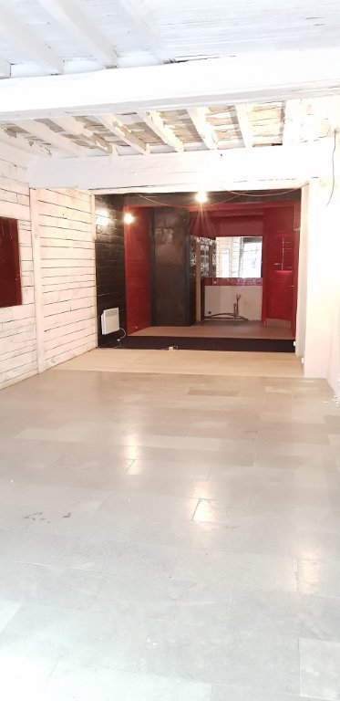 LOCAL COMMERCIAL A LOUER - ST ETIENNE SECTEUR LIBERATION - 55.49 m2 - 500 &euro; HC par mois