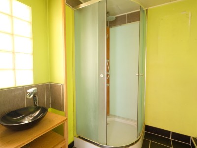 LOCAL COMMERCIAL A VENDRE - FIRMINY - 115.59 m2 - 97000€ 