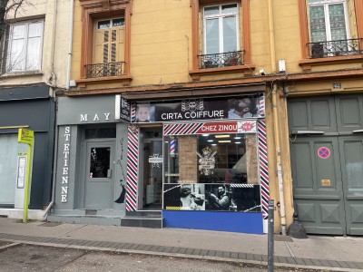 LOCAL COMMERCIAL A VENDRE - ST ETIENNE BELLEVUE - 159000€ 