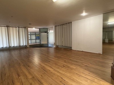 LOCAL COMMERCIAL A VENDRE - ST ETIENNE BERGSON - 140.43 m2 - 90000€ 