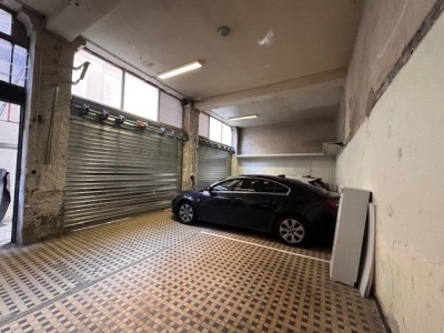 LOCAL COMMERCIAL A VENDRE - ST ETIENNE CENTRE VILLE - 200 m2 - 159000€ 