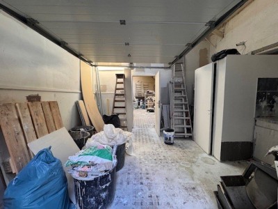 LOCAL COMMERCIAL A VENDRE - ST ETIENNE CENTRE VILLE - 200 m2 - 159000€ 