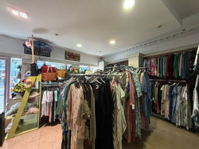 LOCAL COMMERCIAL A VENDRE - ST ETIENNE CENTRE VILLE - 134 m2 - 89 000 &euro; 