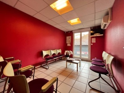 LOCAL D ACTIVITE A VENDRE - ST ETIENNE FAURIEL - 183.35 m2 - RÉALISÉ