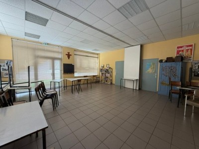 LOCAL D ACTIVITE A VENDRE - ST ETIENNE LA TERRASSE - 107.35 m2 - 145 000 €