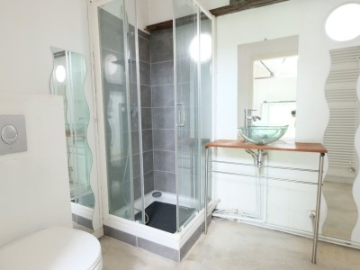 LOFT A VENDRE - ST ETIENNE FACULTE / CENTRE DEUX - 177 m2 - 237000€