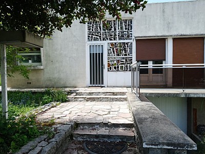MAISON A LOUER - ST ETIENNE LA MTARE - 90.04 m2 - 800 € charges comprises par mois