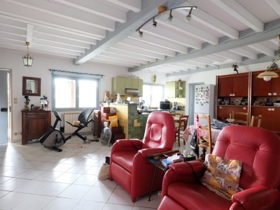 MAISON A VENDRE - BOISSET LES MONTROND - 73.97 m2 - 230000€