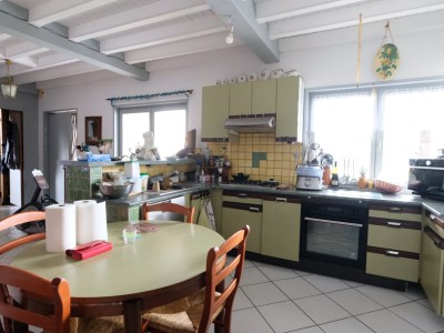 MAISON A VENDRE - BOISSET LES MONTROND - 73.97 m2 - 230000€