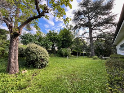 MAISON A VENDRE - L ETRAT - 215 m2 - 399000€