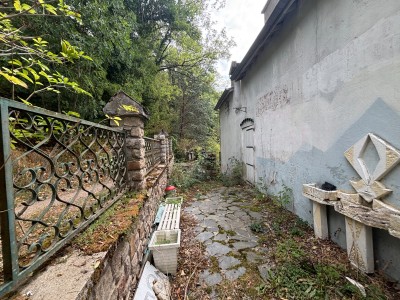 MAISON A VENDRE - ROCHETAILLEE - 147 m2 - 55 000 €