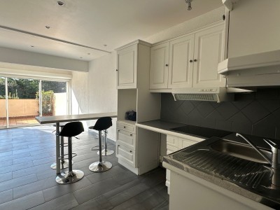 MAISON A VENDRE - SANARY SUR MER - 48.71 m2 - 265000€