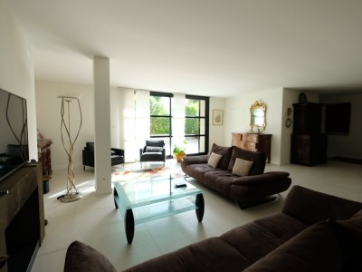 MAISON A VENDRE - ST ETIENNE BELLEVUE - 193 m2 - 379000€
