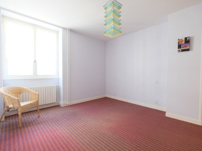 MAISON A VENDRE - ST ETIENNE CENTRE VILLE - 120 m2 - 199000 €