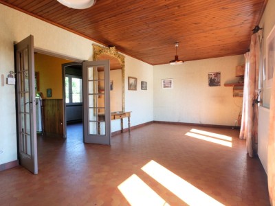 MAISON A VENDRE - ST ETIENNE FACULTE / CENTRE DEUX - 93.22 m2 - 170 000 €