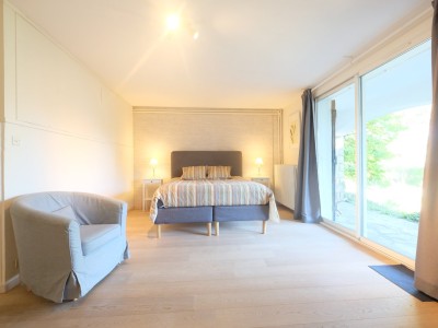 MAISON A VENDRE - ST ETIENNE FAURIEL - 275 m2 - 449000€