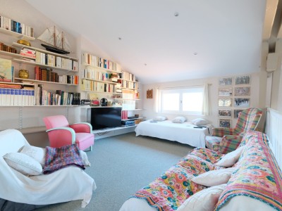 MAISON A VENDRE - ST ETIENNE FAURIEL - 214 m2 - 495 000 €