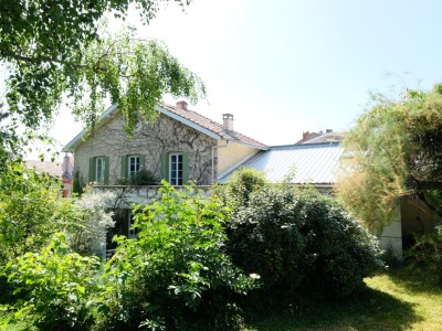 MAISON A VENDRE - ST ETIENNE FAURIEL - 167 m2 - 410 000 &euro;