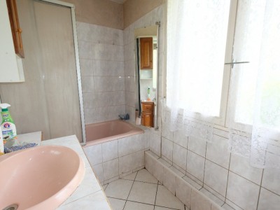 MAISON A VENDRE - ST ETIENNE LA TERRASSE - 88.38 m2 - 165000€
