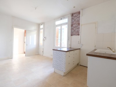 MAISON A VENDRE - ST ETIENNE MONTAUD - 96 m2 - 179000€