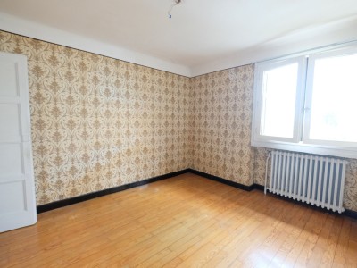 MAISON A VENDRE - ST ETIENNE MONTPLAISIR - 142 m2 - 199000 €