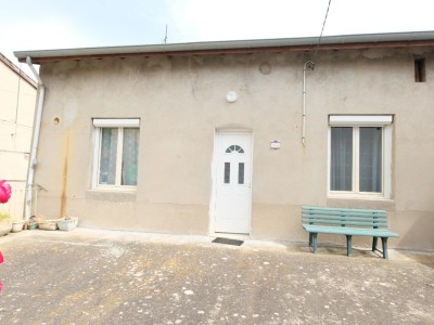 MAISON A VENDRE - ST ETIENNE TERRENOIRE - 69.37 m2 - 99 000 €