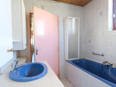 MAISON A VENDRE - ST JEAN BONNEFONDS - 100 m2 - 149 000 €