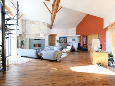 MAISON A VENDRE - ST JUST ST RAMBERT - 380 m2 - 849000€
