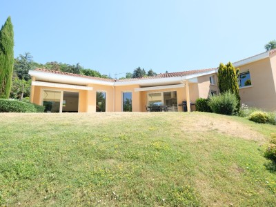 MAISON A VENDRE - ST PAUL EN CORNILLON - 220 m2 - 499000€