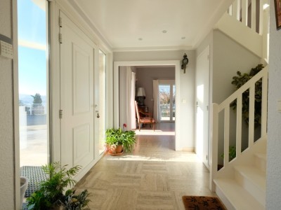 MAISON A VENDRE - ST PRIEST EN JAREZ - 200 m2 - 560000€