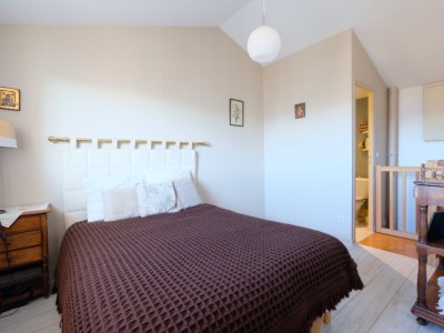 MAISON A VENDRE - ST PRIEST EN JAREZ - 200 m2 - 560000€