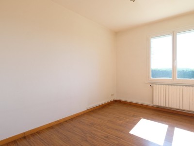 MAISON A VENDRE - ST ROMAIN LES ATHEUX - 110 m2 - 209 000 &euro;