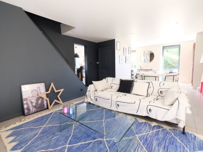 MAISON A VENDRE - ST VICTOR SUR LOIRE - 156 m2 - 359000€