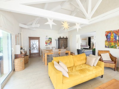 MAISON - UNIEUX - 159 m2 - VENDU