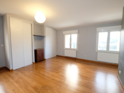 MAISON A VENDRE - UNIEUX - 169 m2 - 315000€