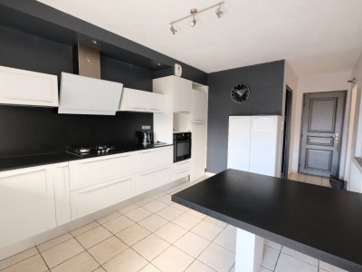 MAISON A VENDRE - UNIEUX - 169 m2 - 315000€