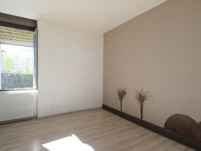 MAISON A VENDRE - UNIEUX - 189.5 m2 - 162000€