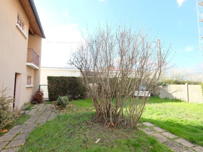 MAISON A VENDRE - VEAUCHE - 101 m2 - 179000€