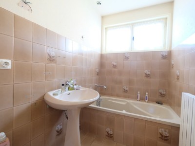 MAISON A VENDRE - VEAUCHE - 101 m2 - 179000€