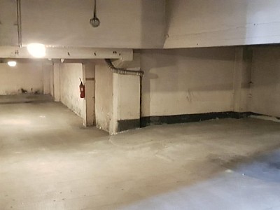 PARKING A LOUER - ST ETIENNE CARNOT - 70 € charges comprises par mois