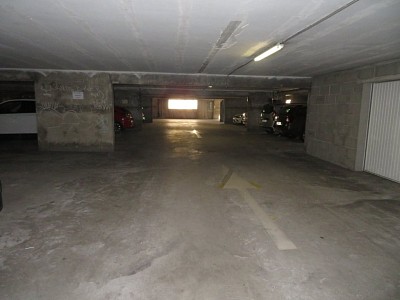 PARKING - ST ETIENNE BERGSON - VENDU