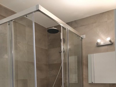 STUDIO A LOUER - ST ETIENNE BELLEVUE - 27,93 m2 - 410 € charges comprises par mois