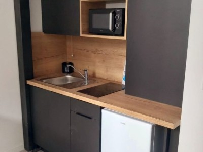 STUDIO A LOUER - ST ETIENNE BELLEVUE - 28.62 m2 - 440€ charges comprises par mois