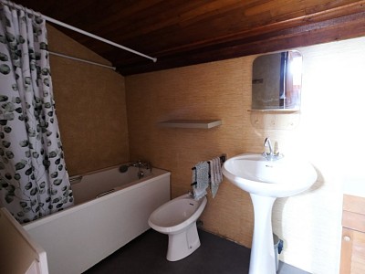 CENTRE VILLE A LOUER - ST ETIENNE CENTRE VILLE - 24 m2 - 333 € charges comprises par mois