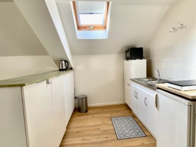 STUDIO A LOUER - ST ETIENNE FACULTE / CENTRE DEUX - 31.83 m2 - 425�&euro; charges comprises par mois