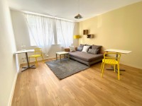 STUDIO A LOUER - ST ETIENNE FACULTE / CENTRE DEUX - 26.75 m2 - 402 &euro; charges comprises par mois