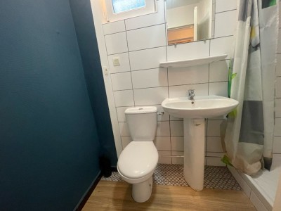STUDIO A LOUER - ST ETIENNE FAURIEL - 30 m2 - 395€ charges comprises par mois