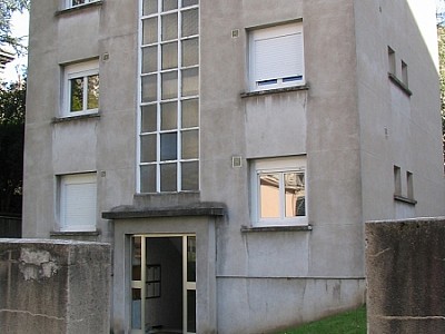 STUDIO A LOUER - ST ETIENNE FAURIEL - 30 m2 - 385€ charges comprises par mois
