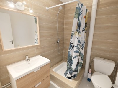 STUDIO - ST ETIENNE FAURIEL - 16,26 m2 - LOUÉ