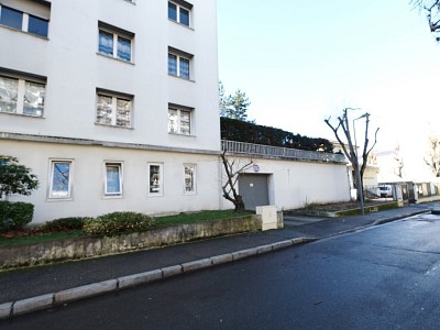 STUDIO A LOUER - ST ETIENNE PROXI.ISTP-ECOLE DES MINES - 24,23 m2 - 360 € charges comprises par mois